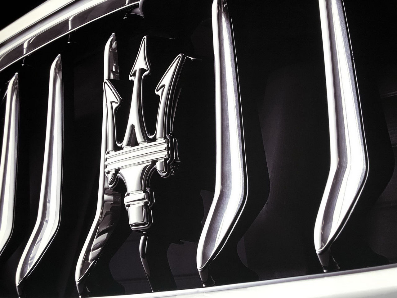 Maseratis nästa SUV dyker upp 2021