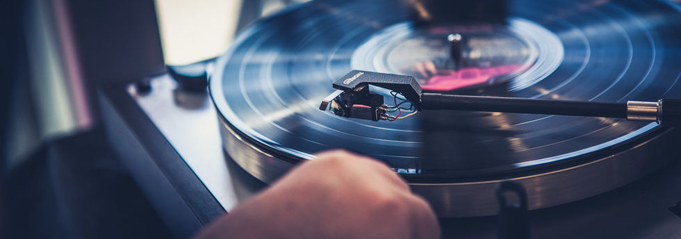 Brand drabbar världens produktion av vinylskivor
