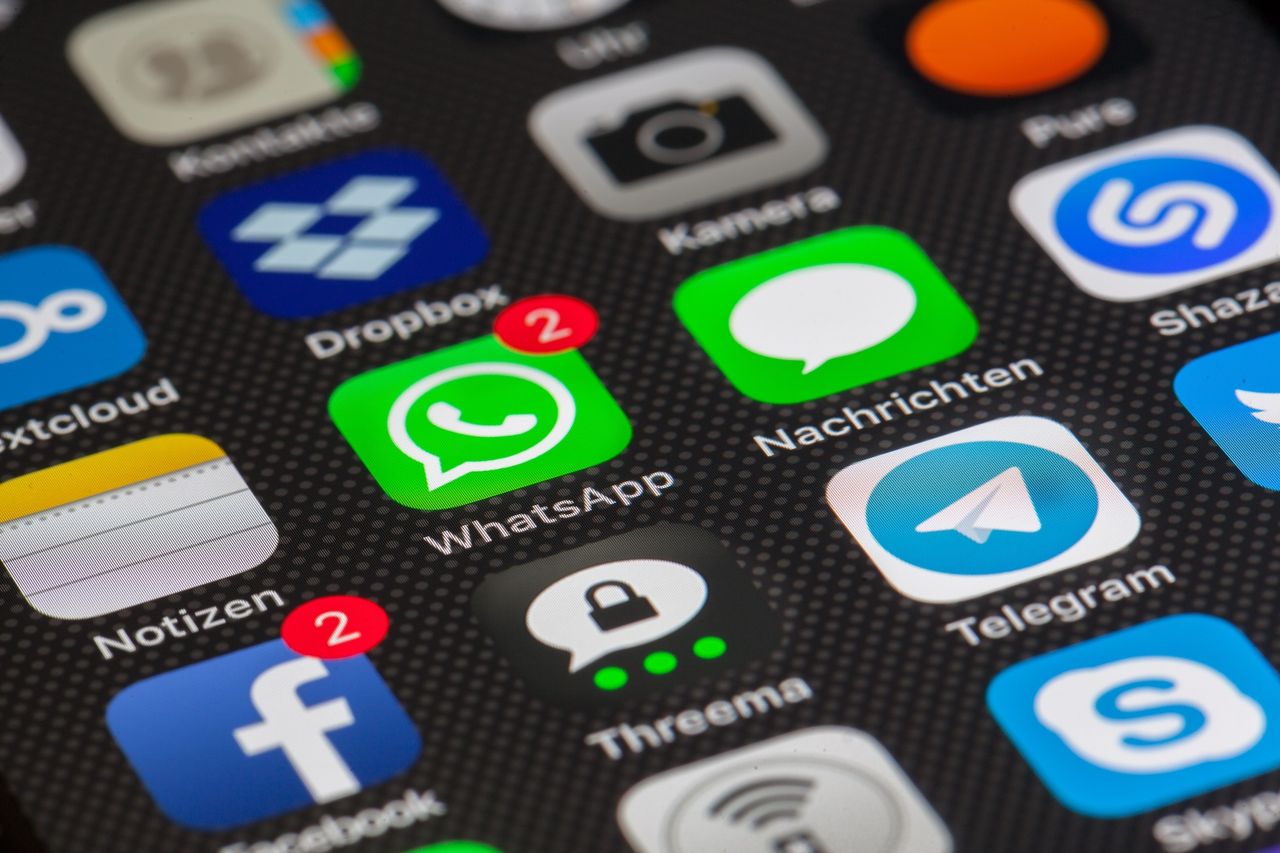 Google indexerar gruppchatlänkar för WhatsApp