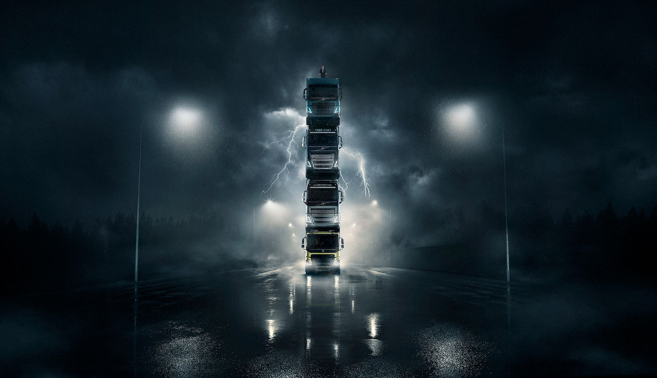 Volvo staplar fyra lastbilar på varandra i ny reklamfilm