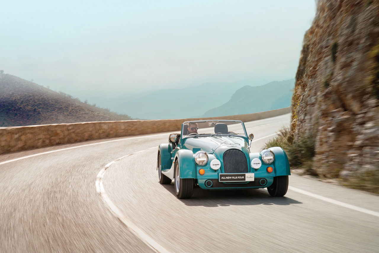 Morgan rullar ut nya Plus Four