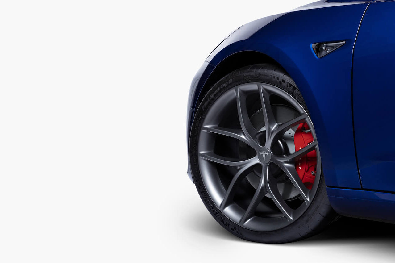 Tesla släpper ny version av Track Mode och ett Track Package