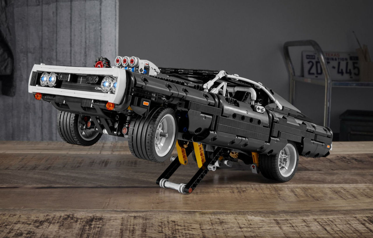 Doms Dodge Charger från Fast & Furious nu som Lego