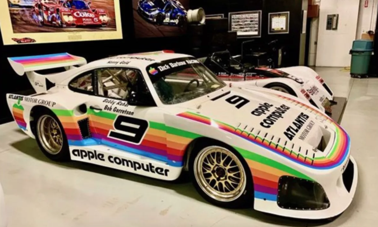 Replika av Apple-sponsrad Porsche 935 till salu