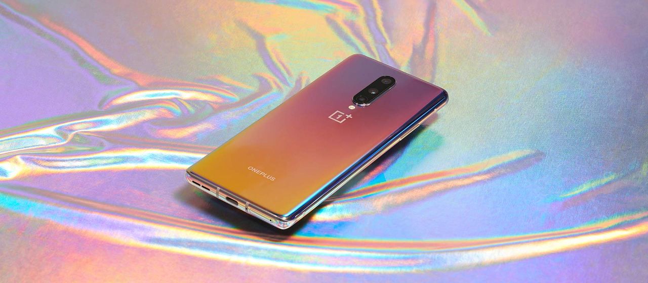 Nu kan du köpa OnePlus 8 i Interstellar Glow