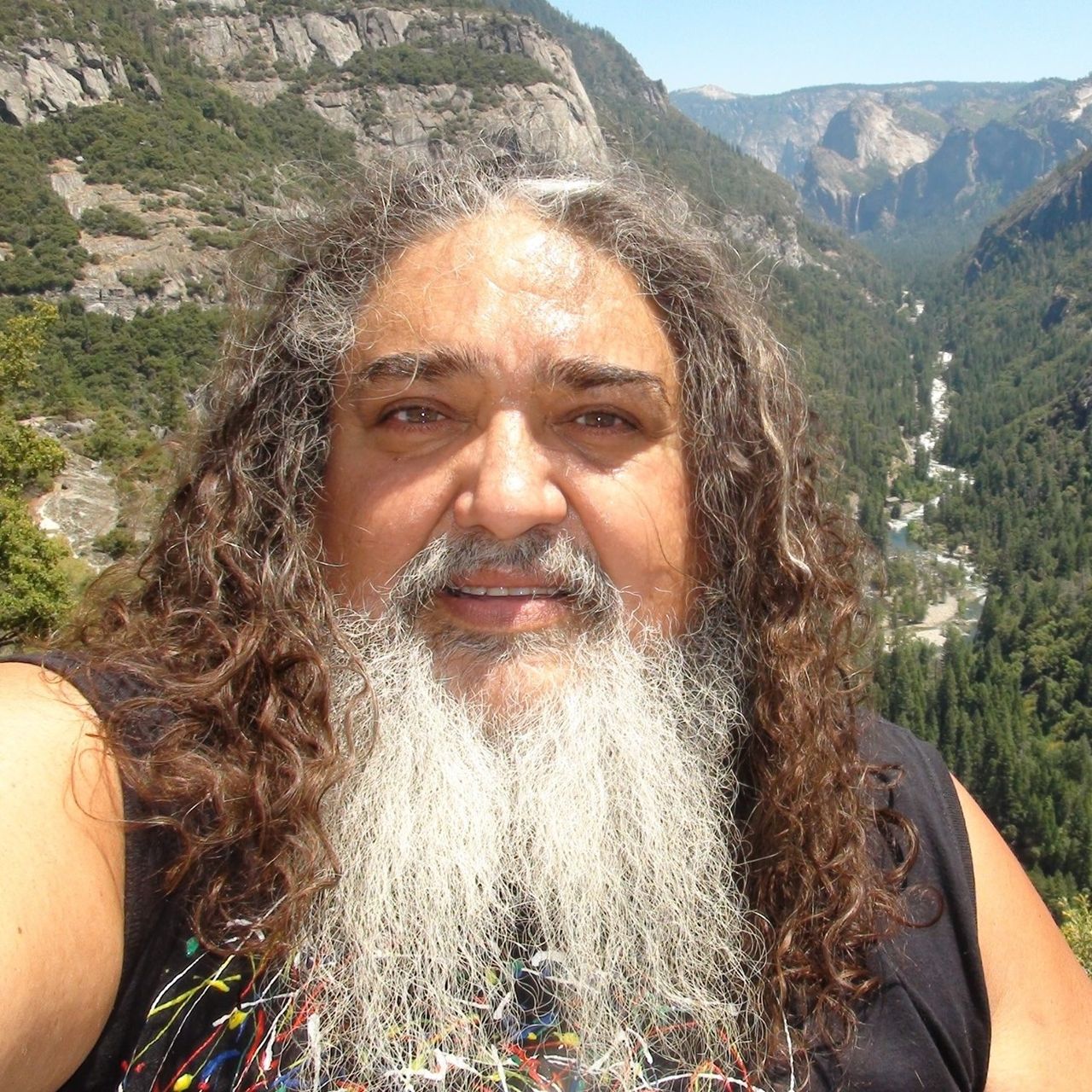 Livsnjutaren Paul Vasquez har lämnat oss