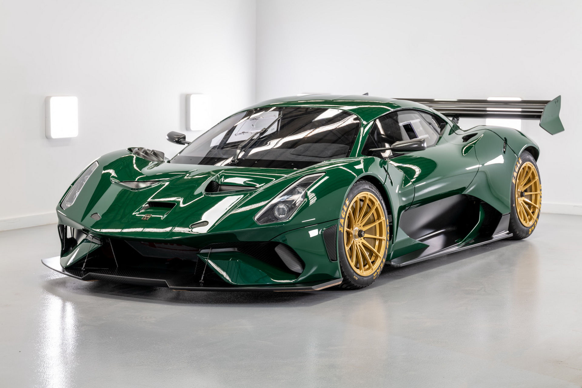 Första Brabham BT62 Competition levererad