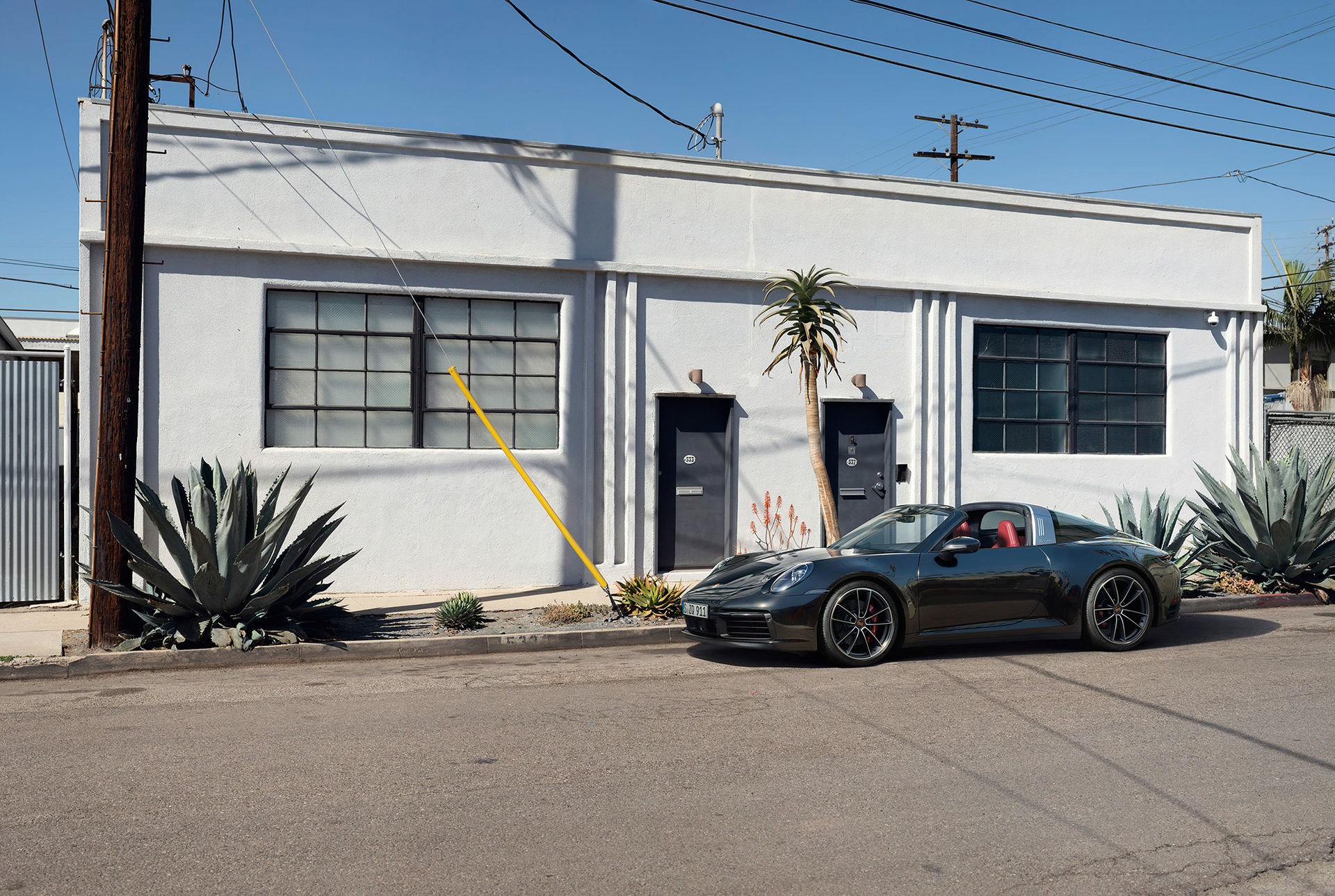 Nu är nya Porsche 911 Targa här