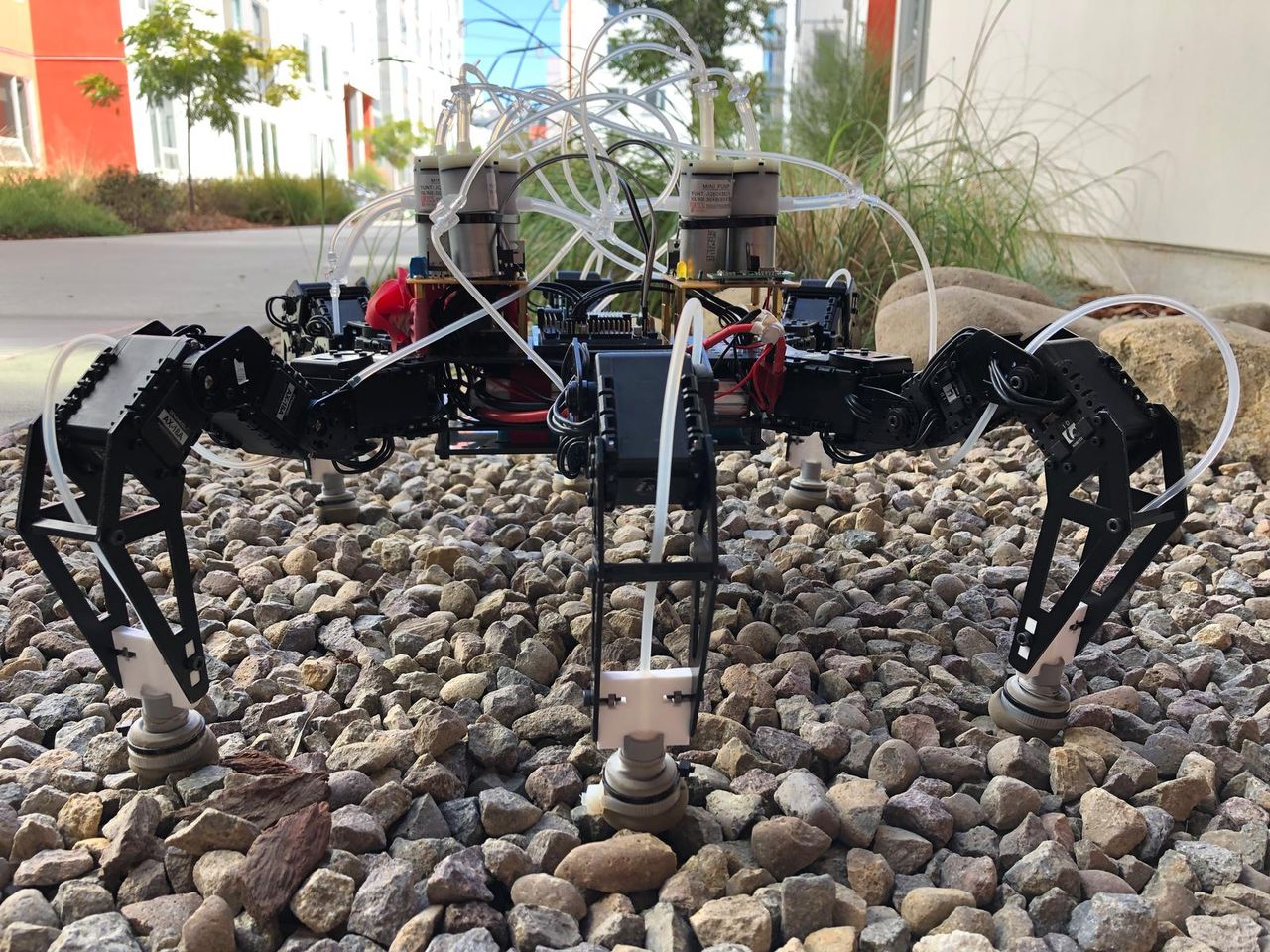Kaffe gör robot 40 procent snabbare
