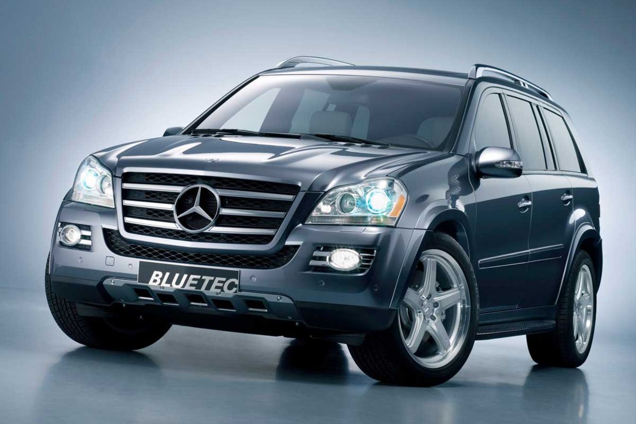Mercedes Vision GL420 - Bluetec ger SUV:arna existensberättigande
