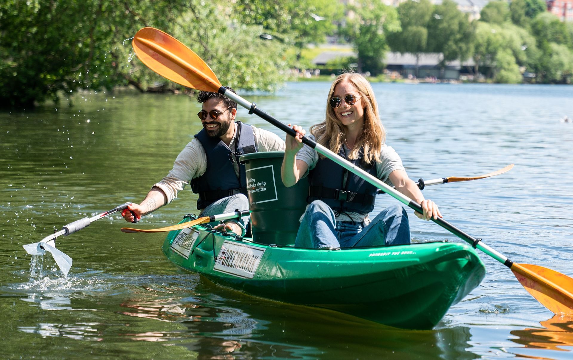 Gratis lån av kajak mot att du plockar lite skräp