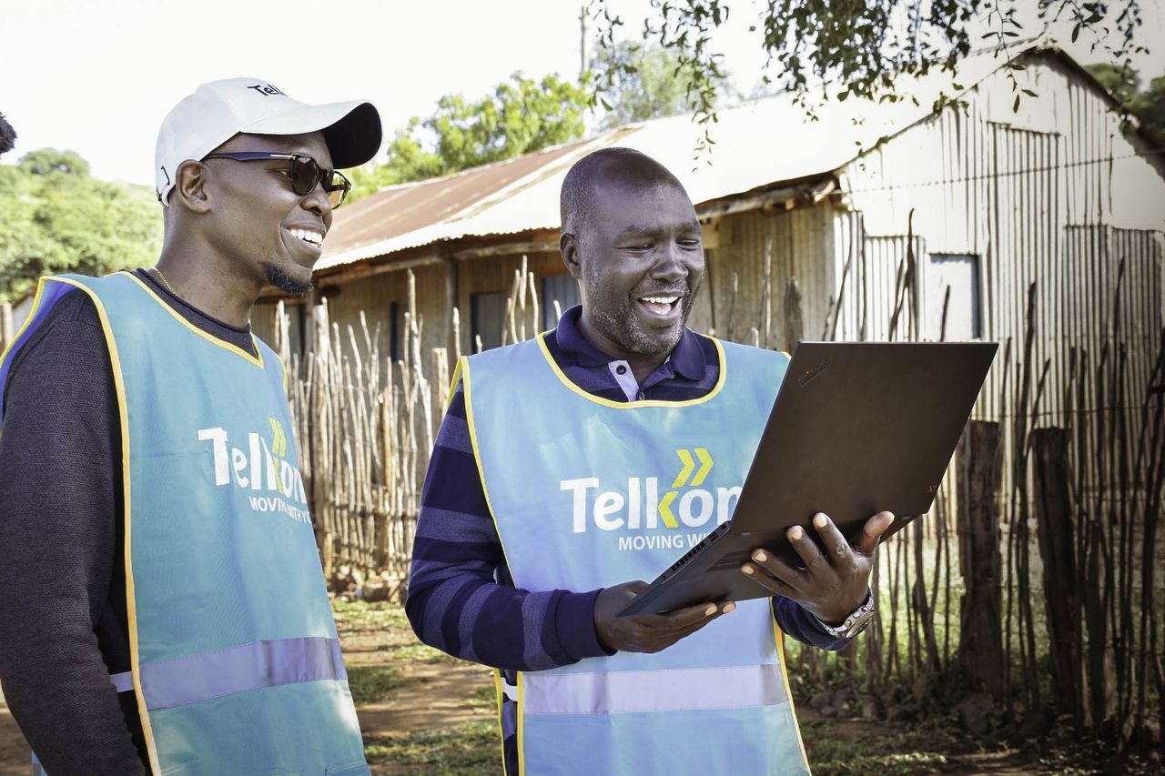 Alphabets Loon drar igång internettjänst i Kenya
