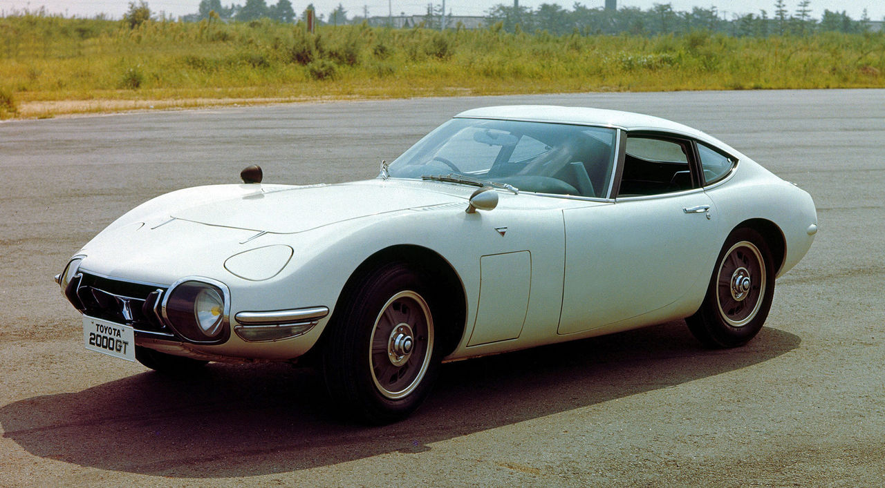 Toyota börjar göra delar till klassikern 2000GT
