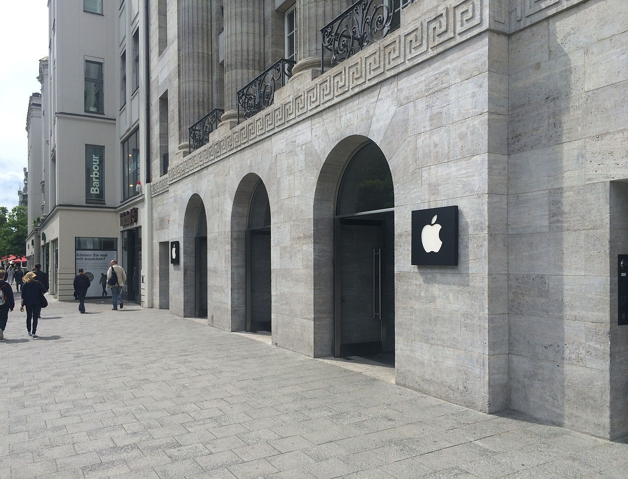 Apple slipper betala irländsk kvarskatt på 13 miljarder euro