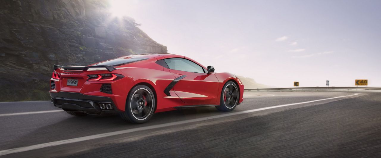 Eldriven Corvette som toppar 322 km/h på gång