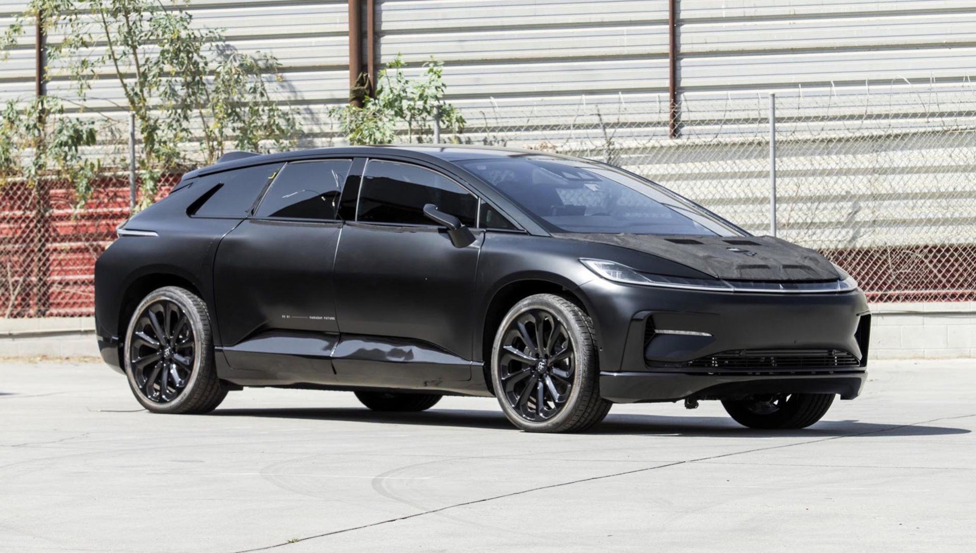 Köp en Faraday Future-prototyp