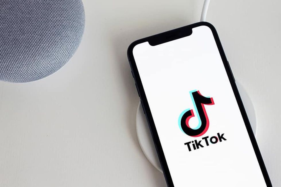 TikTok stämmer USA