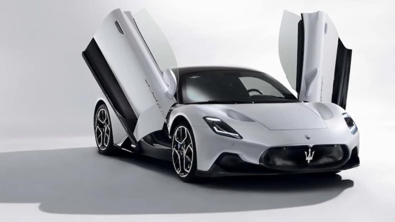 Maserati MC20 läcker ut