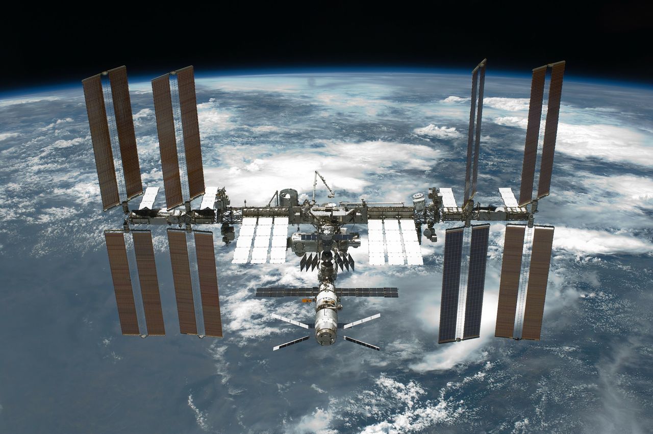 Liten läcka på ISS hittad