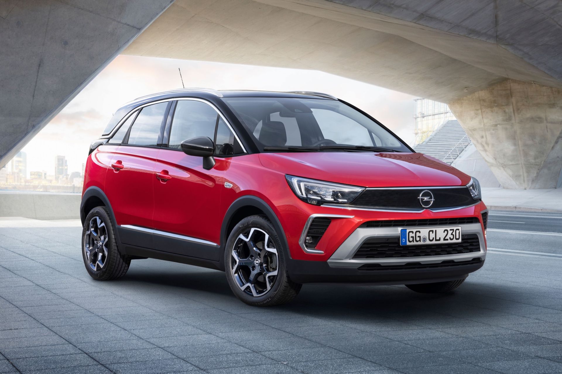 Opel uppdaterar Crossland X