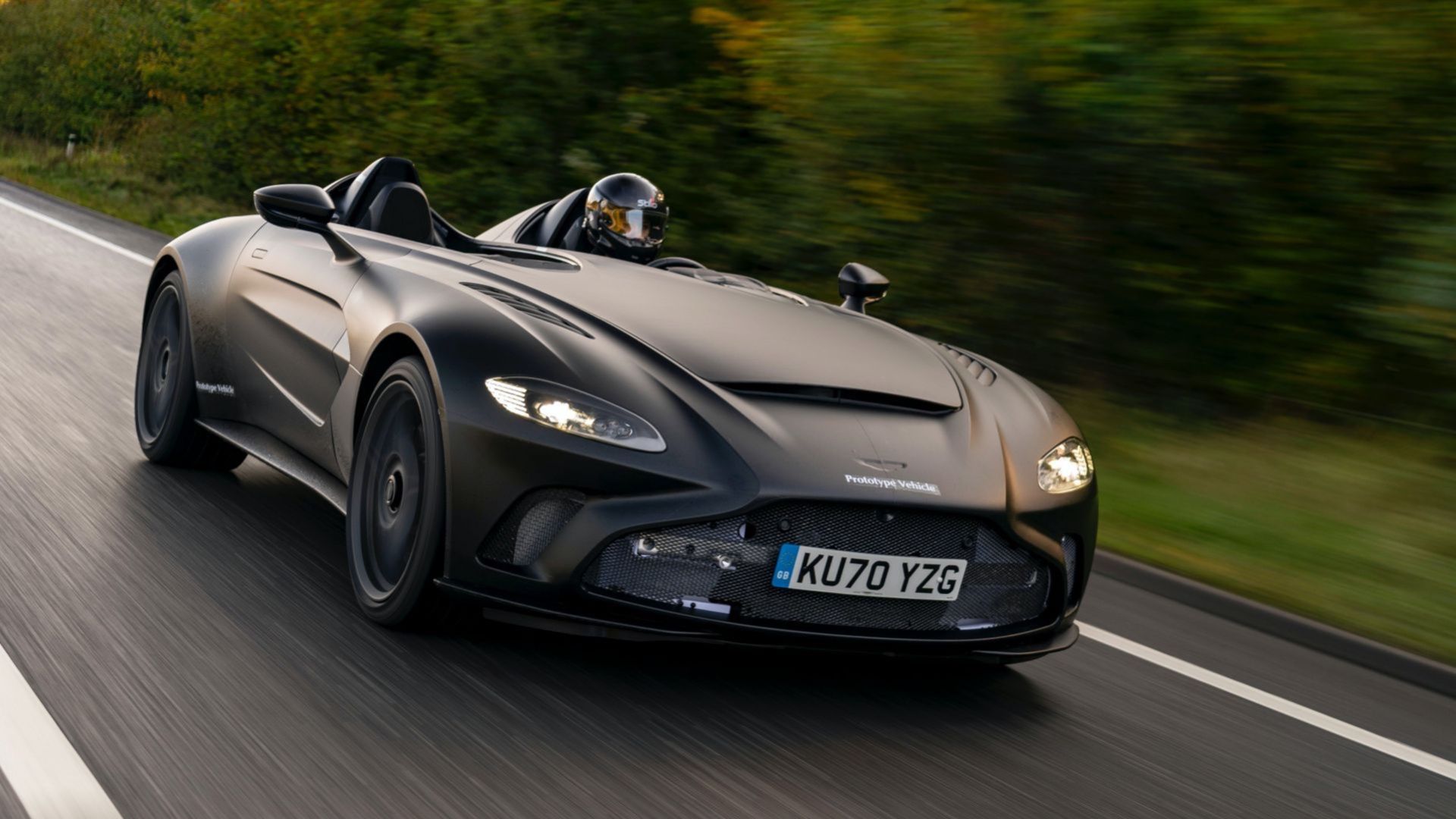 Aston Martin börjar vägtesta V12 Speedster