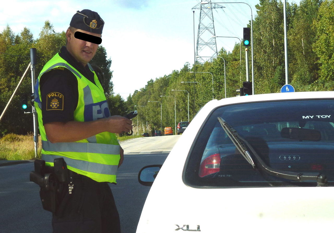 På måndag återinför polisen nykterhetskontroller