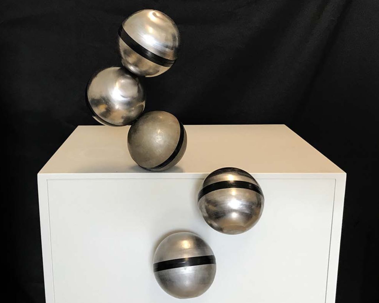 FreeBOT är modulära robotar som kan samarbeta