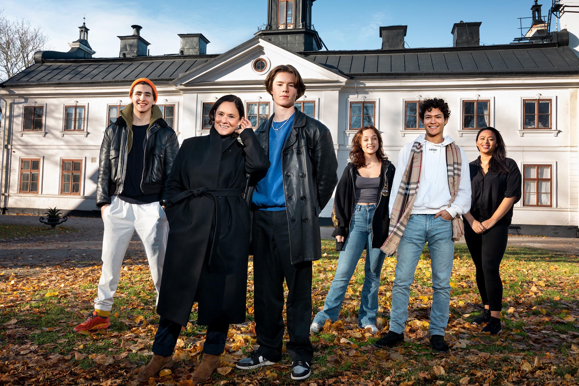 Young Royals ny svensk dramaserie. Handlar om privilegierade