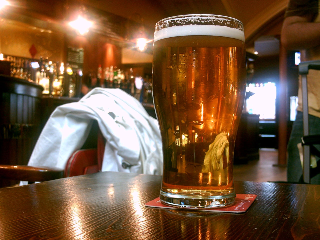 Idag införs alkoholförbud på krogen efter klockan 22:00