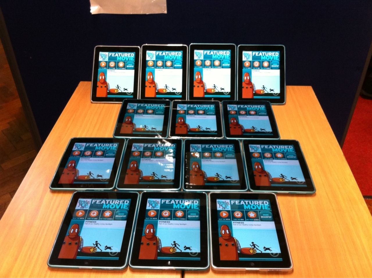 Apples säkerhetschef åtalas för mutförsök