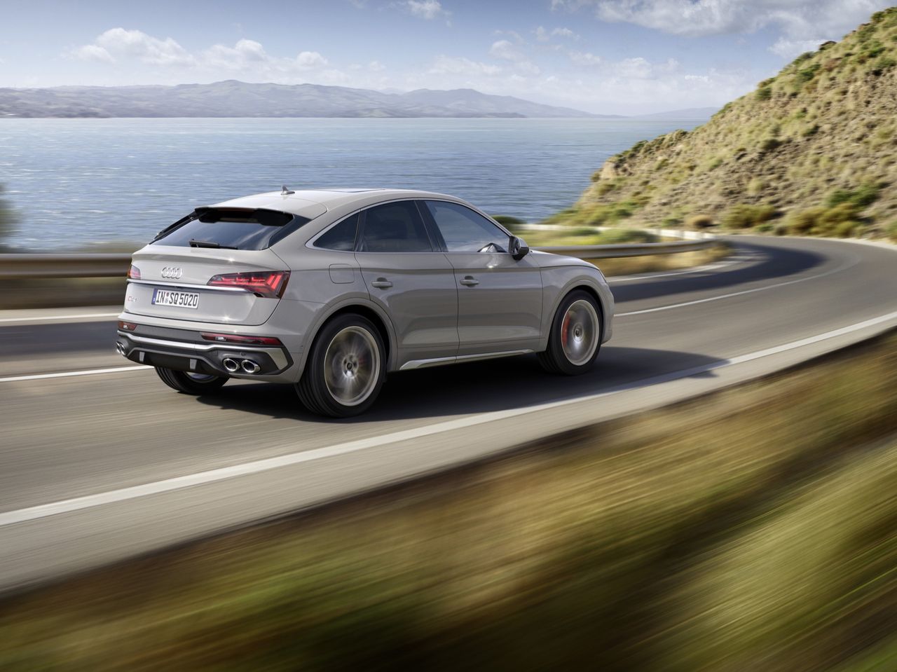 Audi börjar sälja Q5 Sportback och SQ5 Sportback
