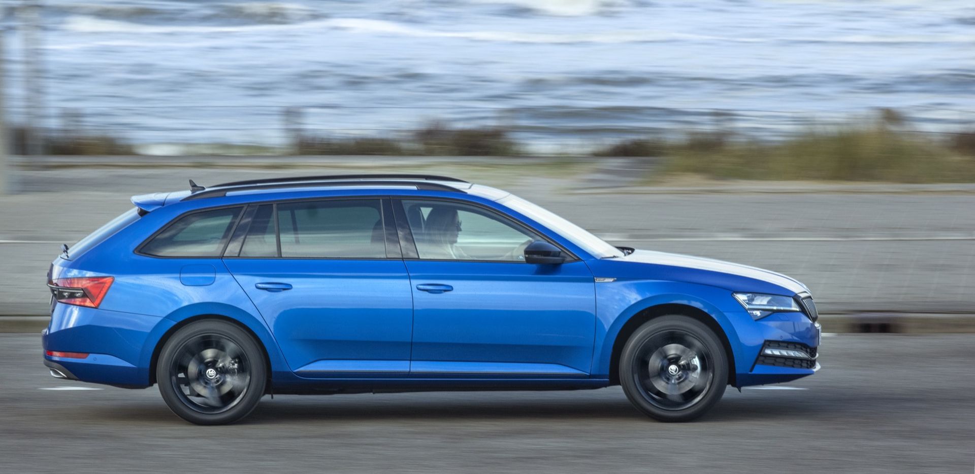 Skoda Superb iV är Årets Familjebil 2020 