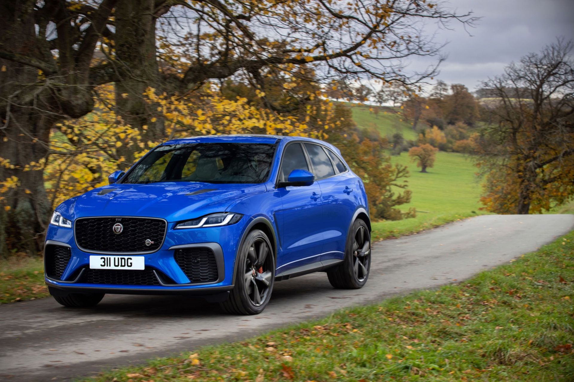 Jaguar uppdaterar F-Pace SVR