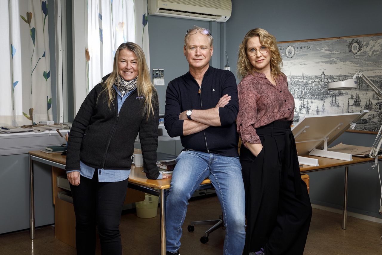 Robert Gustafsson gör rollen som Skandiamannen