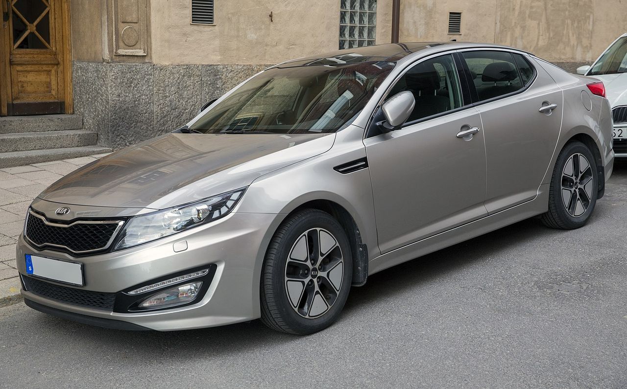 Kia återkallar 295 000 bilar