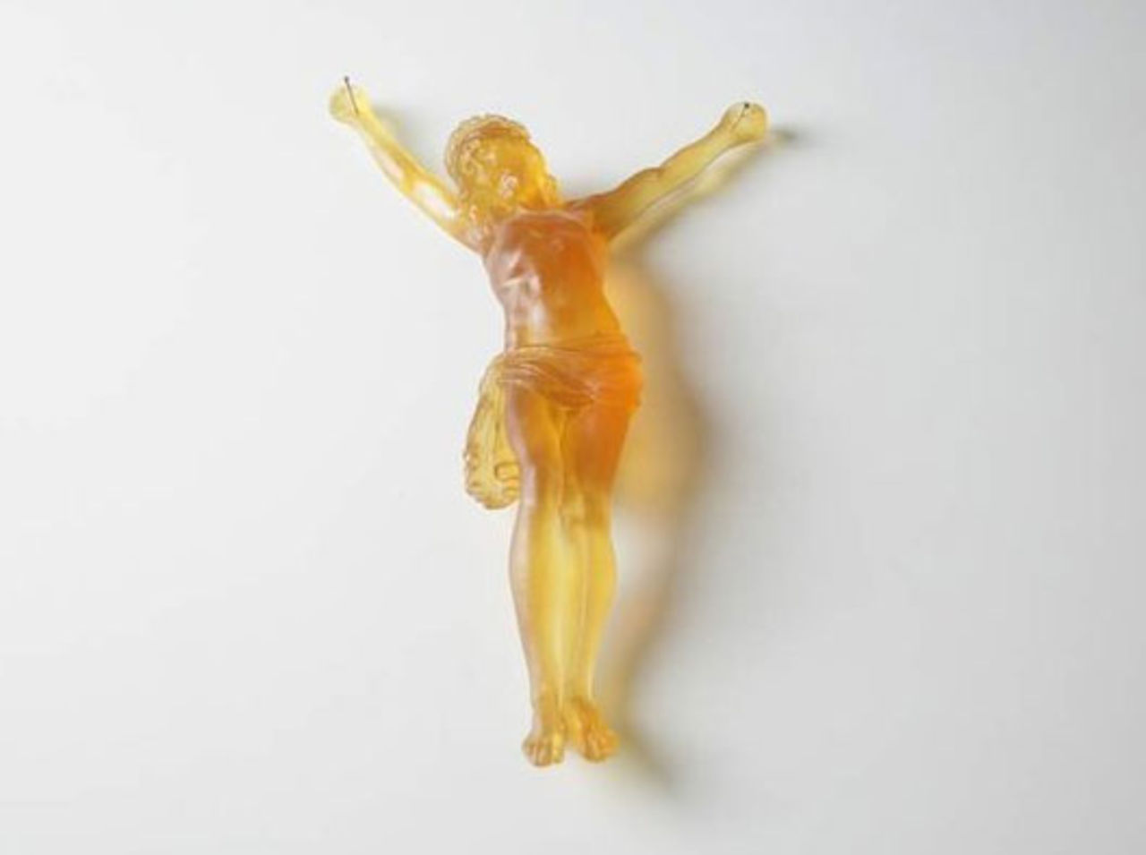 Ett modernt krucifix för stilmedvetna troende