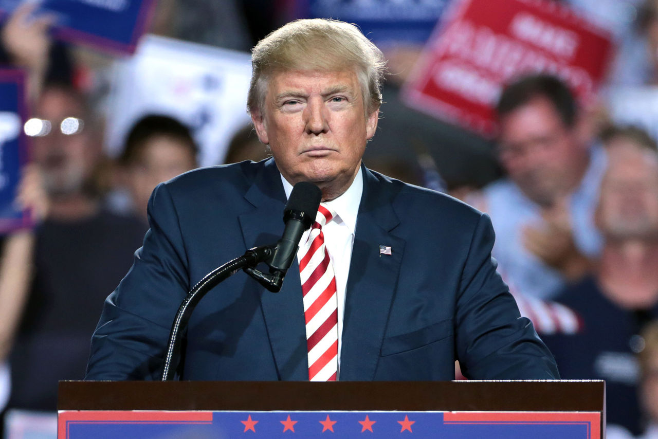 Trump tillfälligt blockerad från en rad tjänster