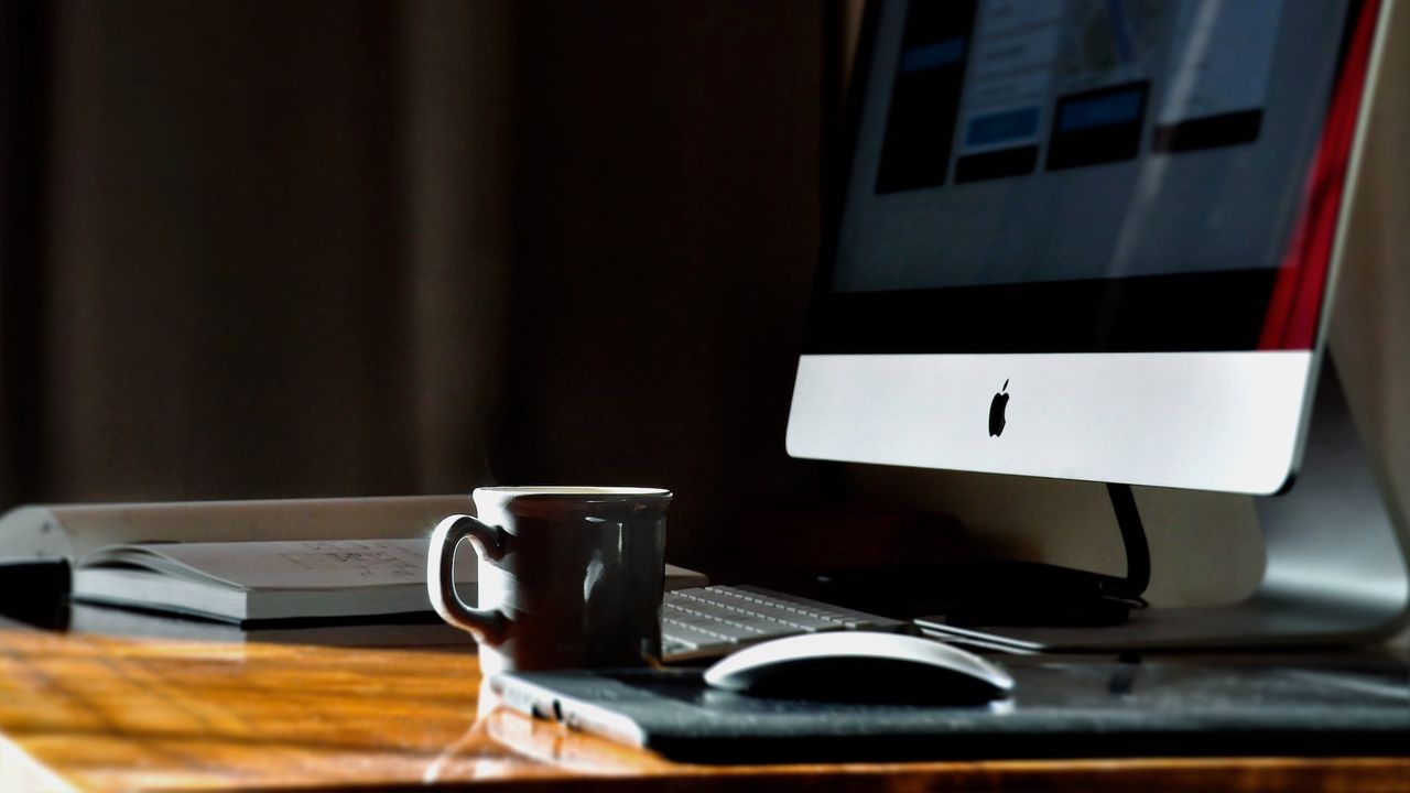 Apple sägs designa om iMac