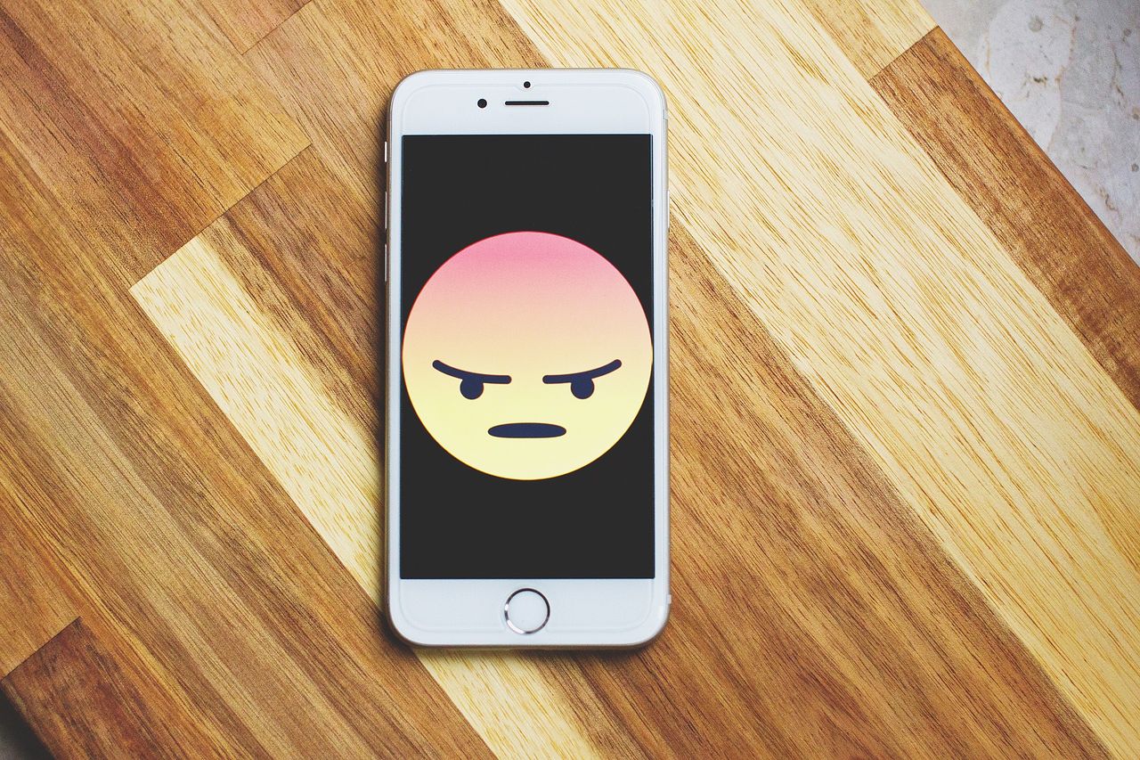 Instagram blir hårdare mot hat i direktmeddelanden
