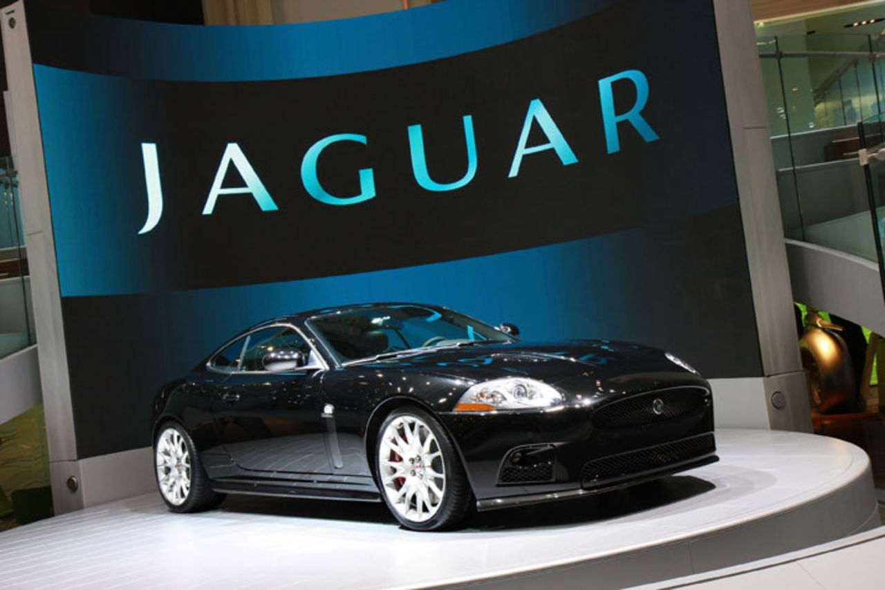 Jaguar XKR-S