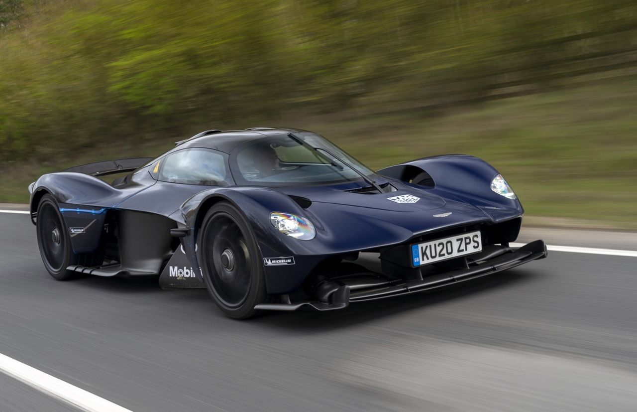 Leveranserna av Aston Martin Valkyrie ska dra igång i år