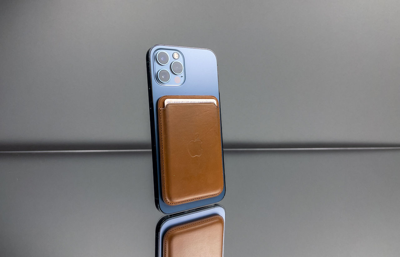 Apple håller på med batteripack för Magsafe