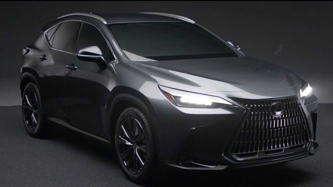 Nya Lexus NX läcker ut