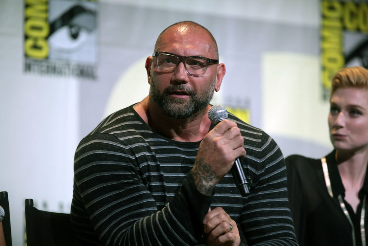 Dave Bautista och Milla Jovovich klara för In the Lost Lands