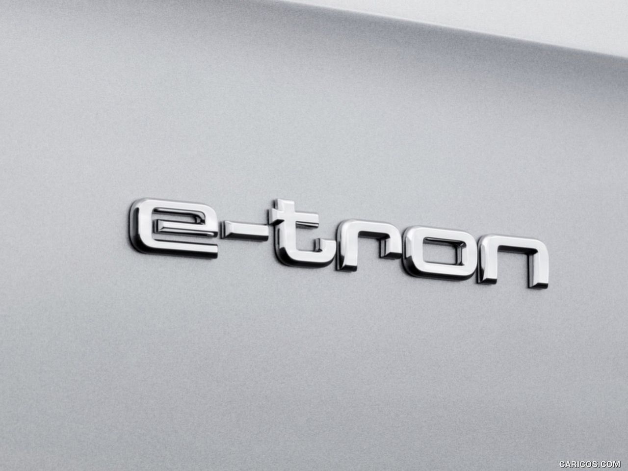 Audi bekräftar att Q6 e-tron kommer nästa år