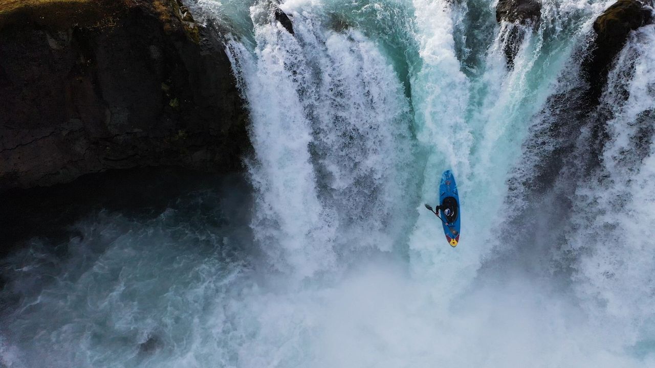 Extrem kajak-paddling med Nouria Newman