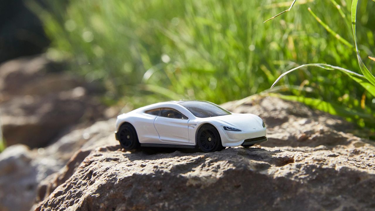 Matchbox släpper Tesla Roadster-modell