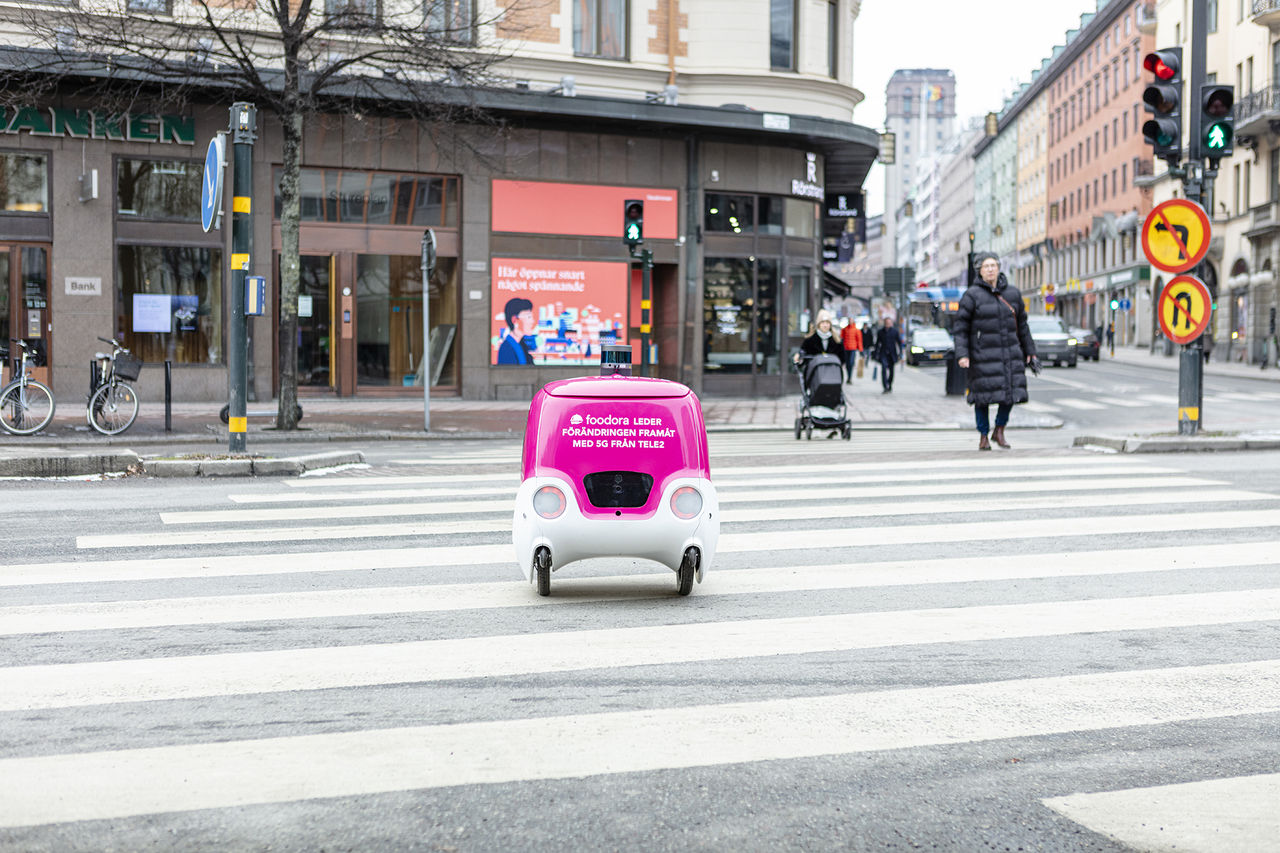 Nu ska Foodoras robot börja leverera mat till stockholmare