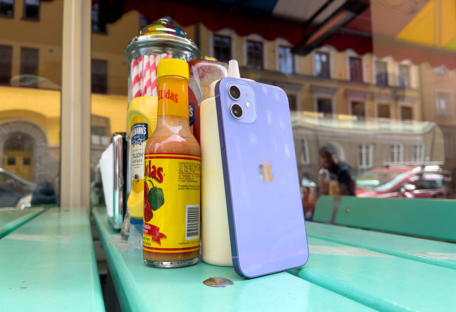 Exklusivt! Några bilder på lila iPhone 12 