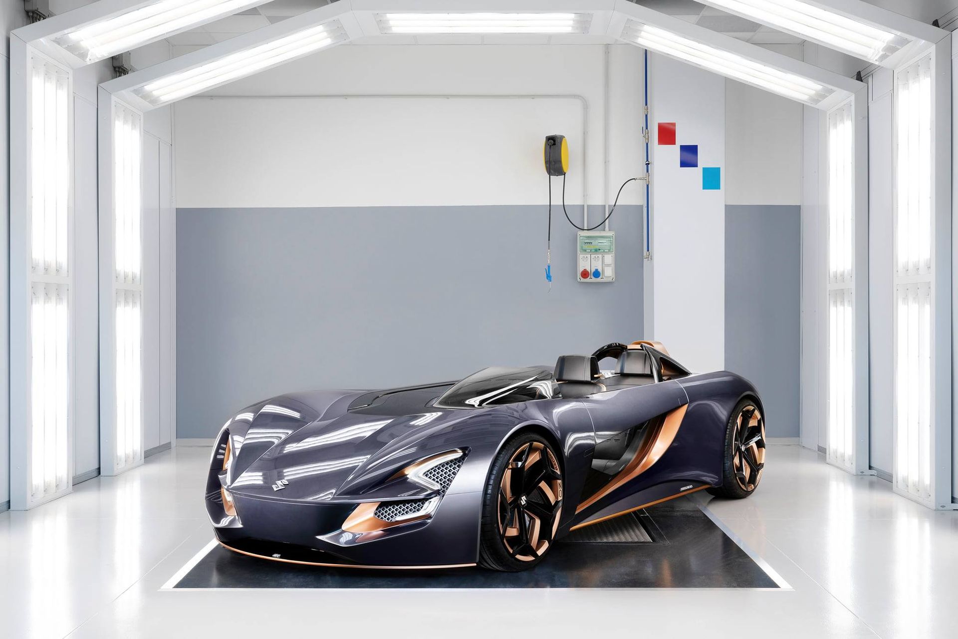 Studentar har gjort bil med MC-känsla